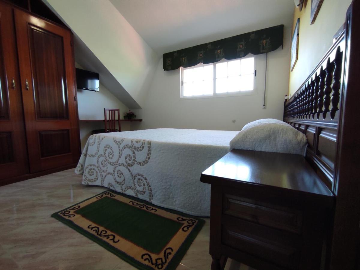 Pension Casa Carmela Playa de la Lanzada エクステリア 写真