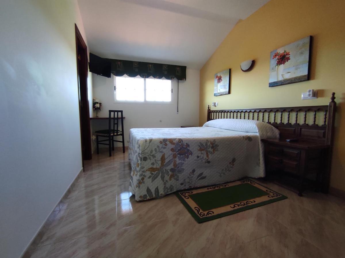 Pension Casa Carmela Playa de la Lanzada エクステリア 写真
