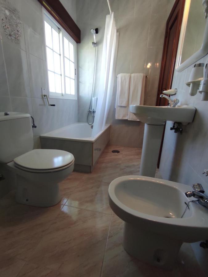 Pension Casa Carmela Playa de la Lanzada エクステリア 写真